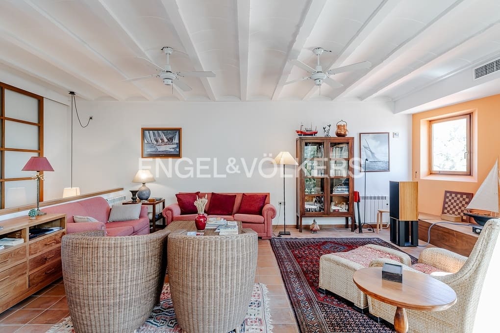 3 bedroom Townhouse for sale in Altea with pool garage - € 845,000 (Ref: 9731180)