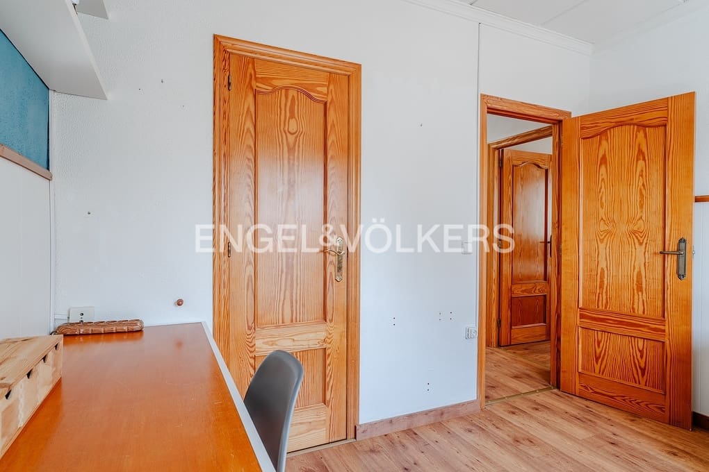 3 bedroom Villa for sale in Alhama Springs with pool garage - € 585,000 (Ref: 9734124)