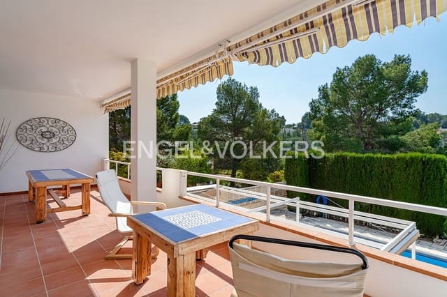 3 chambre Villa/Maison à vendre à Altea avec piscine garage - 585 000 € (Ref: 9734124)