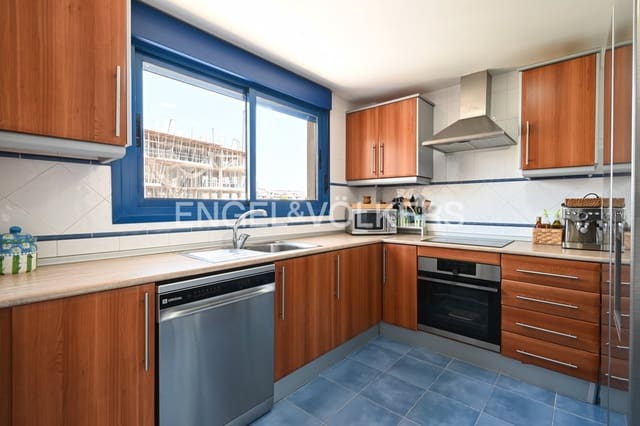 4 makuuhuone Kattohuoneisto myytävänä paikassa Pueblo, Calpe / Calp mukana uima-altaan 
autotalli - 950 000 € (Ref: 9737336)