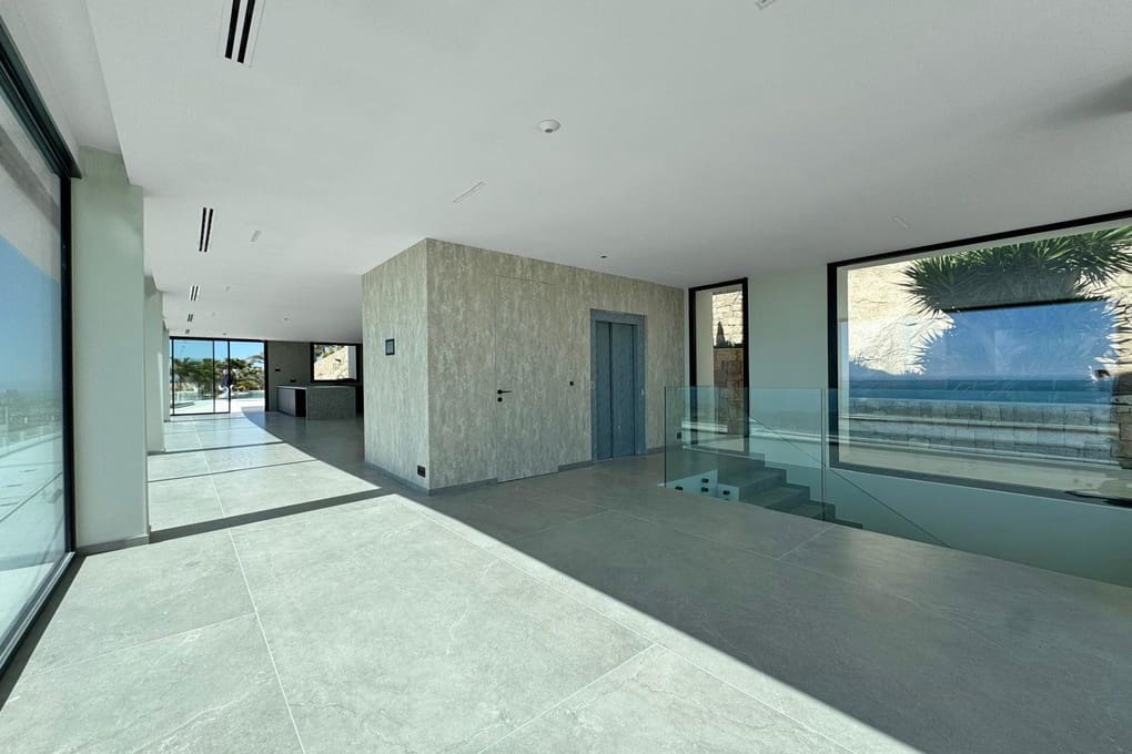 3 bedroom Villa for sale in Benissa with pool garage - € 3,900,000 (Ref: 9753701)