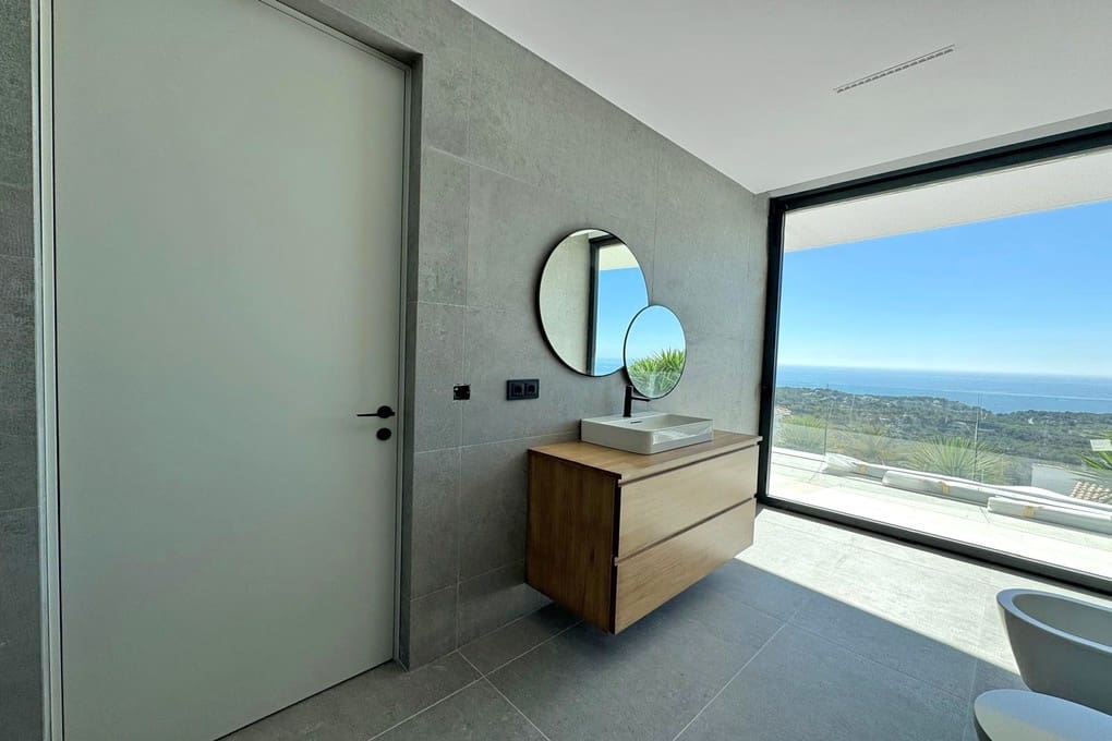 3 bedroom Villa for sale in Benissa with pool garage - € 3,900,000 (Ref: 9753701)