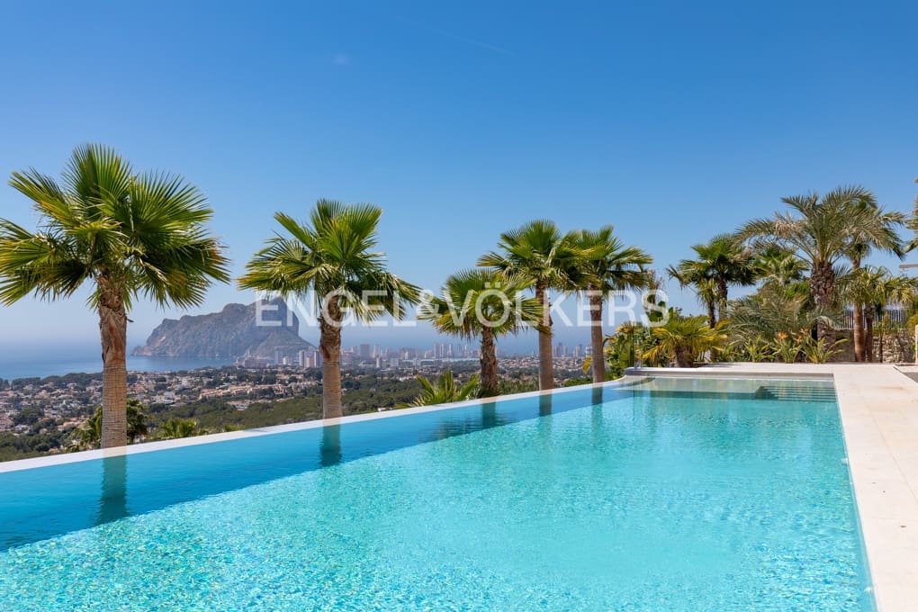 3 soverom Villa til salgs i Benissa med svømmebasseng garasje - € 3 900 000 (Ref: 9753701)
