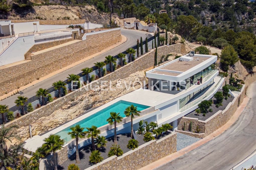3 soverom Villa til salgs i Benissa med svømmebasseng garasje - € 3 900 000 (Ref: 9753701)