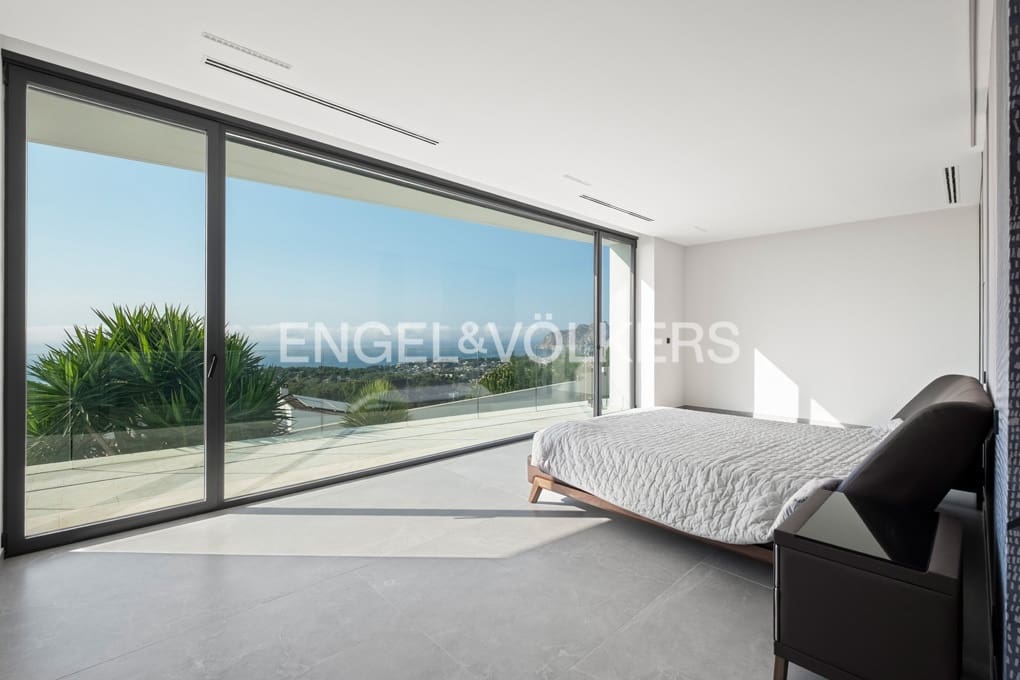 3 sypialnia Willa na sprzedaż w Benissa z basenem garażem - 3 900 000 € (Ref: 9753701)