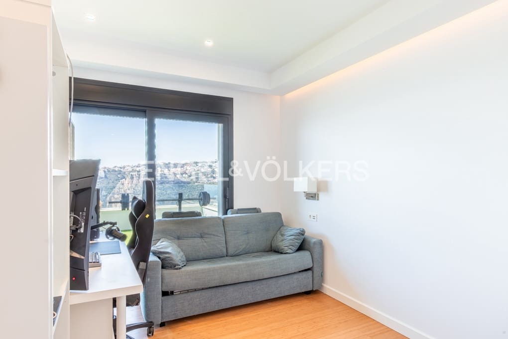 3 chambre Appartement à vendre à Cumbre del Sol avec piscine garage - 825 000 € (Ref: 9758214)