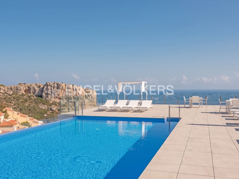 3 chambre Appartement à vendre à Cumbre del Sol avec piscine garage - 825 000 € (Ref: 9758214)