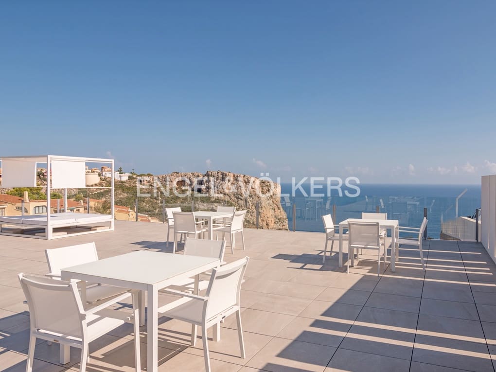 3 chambre Appartement à vendre à Cumbre del Sol avec piscine garage - 825 000 € (Ref: 9758214)