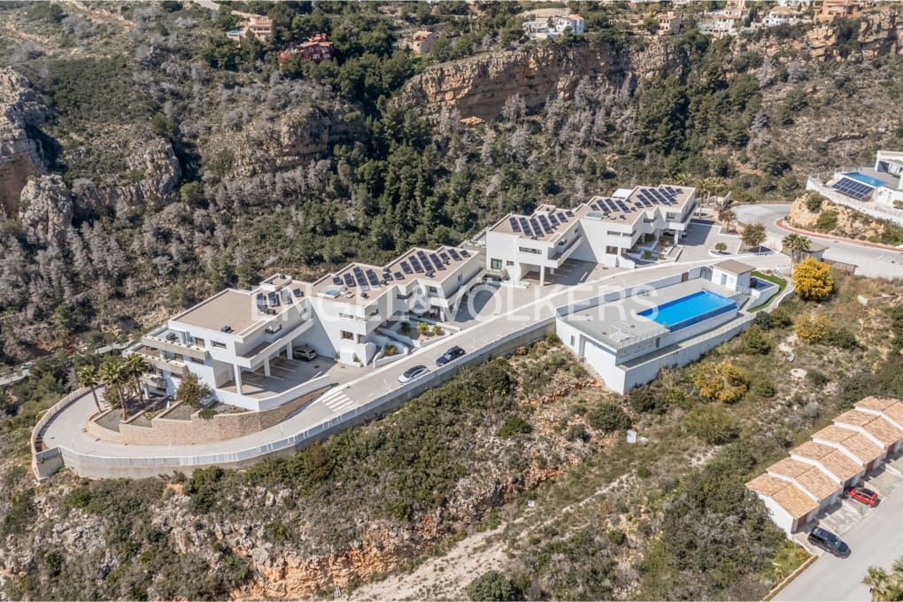 3 chambre Appartement à vendre à Cumbre del Sol avec piscine garage - 825 000 € (Ref: 9758214)