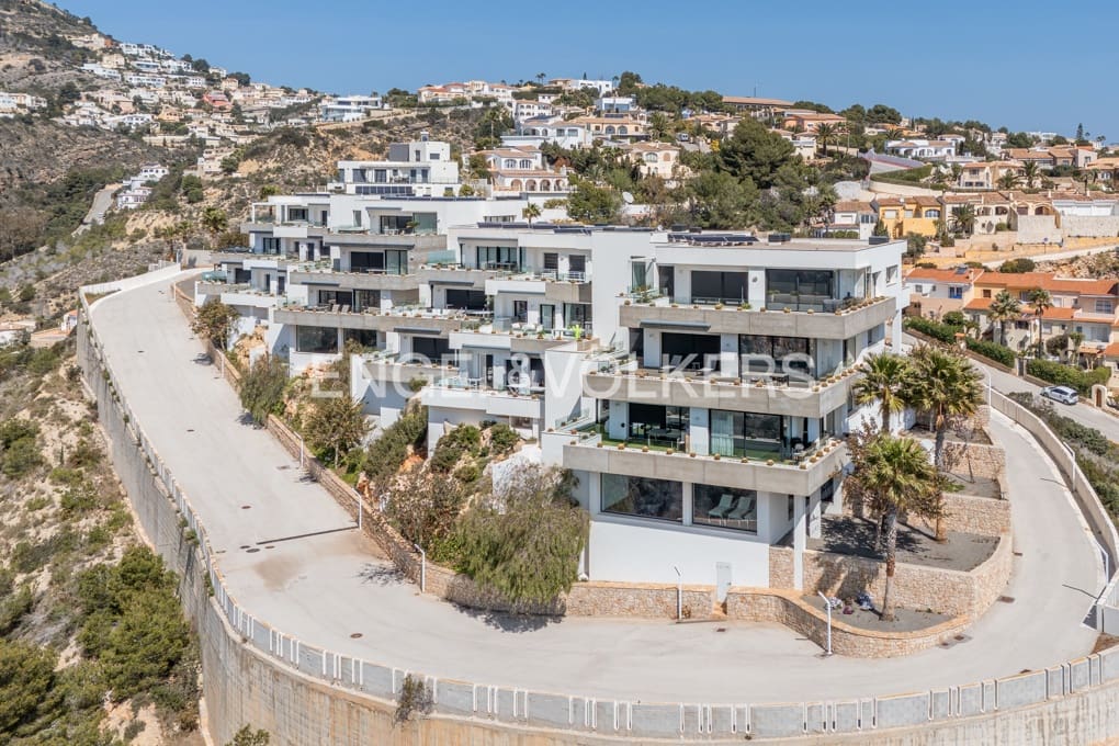 3 chambre Appartement à vendre à Cumbre del Sol avec piscine garage - 825 000 € (Ref: 9758214)