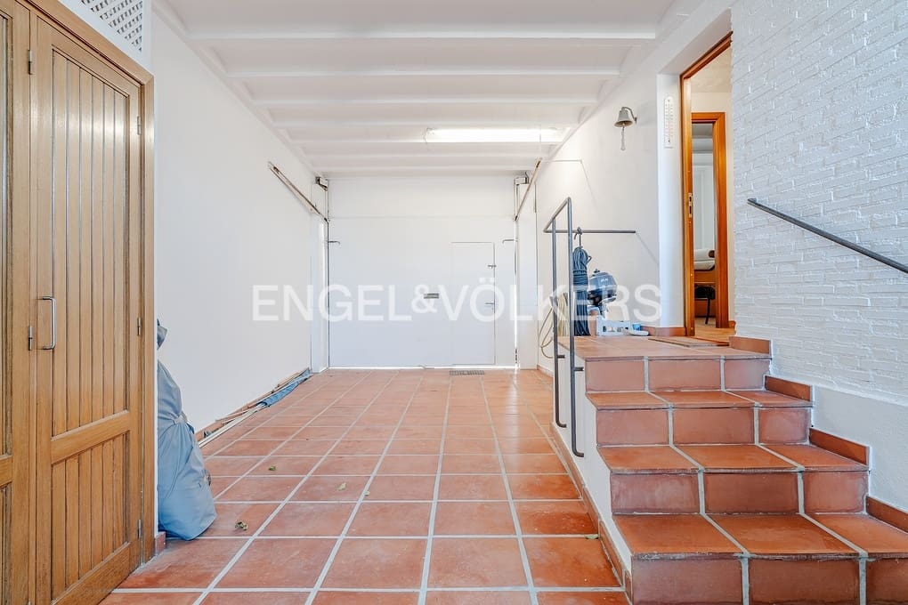 3 sypialnia Dom na sprzedaż w Altea z basenem garażem - 845 000 € (Ref: 9793219)