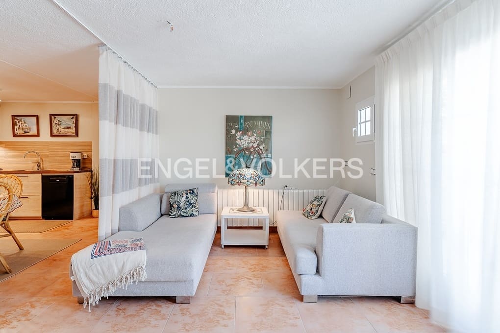 4 sovrum Villa till salu i Moraira med pool garage - 1 190 000 € (Ref: 9810864)