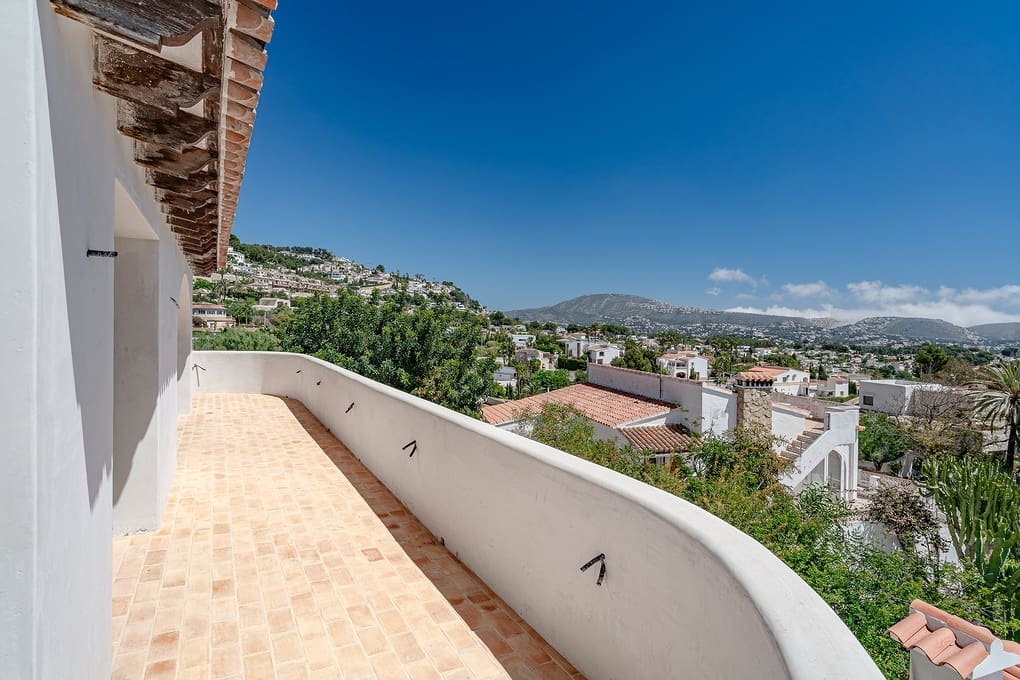 5 soverom Villa til salgs i Moraira med svømmebasseng garasje - € 2 495 000 (Ref: 9818872)
