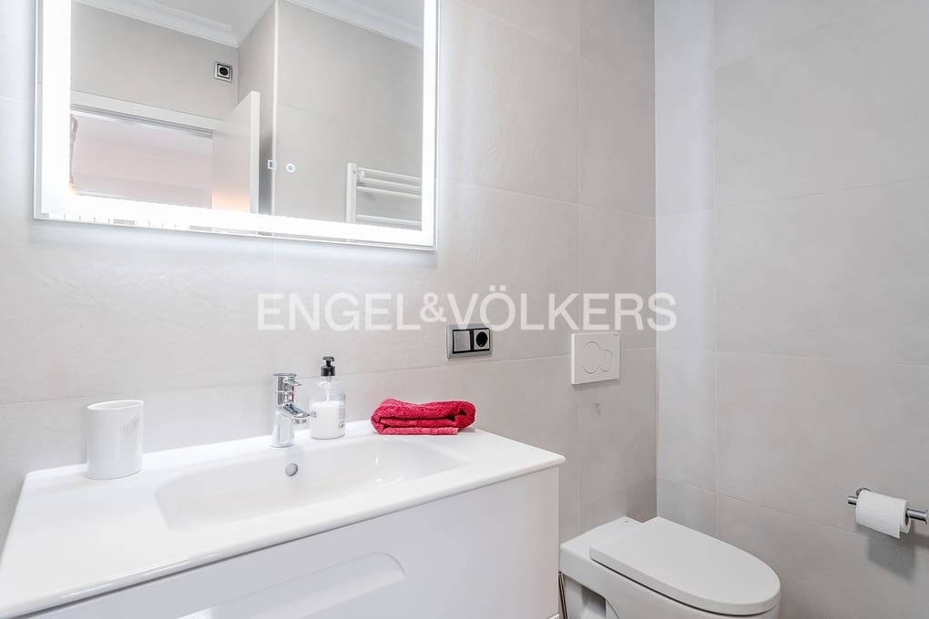 4 bedroom Villa for sale in Moraira with pool garage - € 1,850,000 (Ref: 9818873)