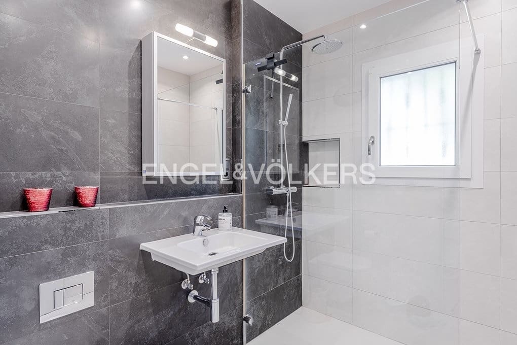 4 slaapkamer Villa te koop in Moraira met zwembad garage - € 1.780.000 (Ref: 9818873)