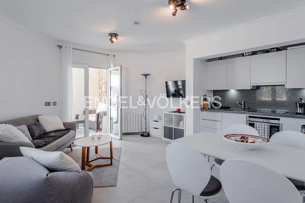4 slaapkamer Villa te koop in Moraira met zwembad garage - € 1.780.000 (Ref: 9818873)
