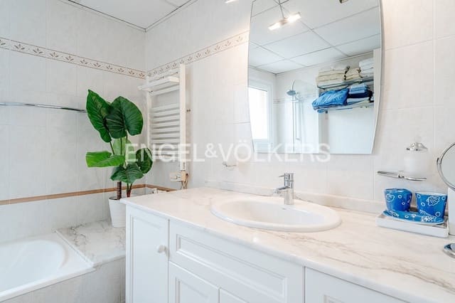 3 sovrum Lägenhet till salu i El Portet - Pla de Mar, Teulada-Moraira med garage - 765 000 € (Ref: 9832787)