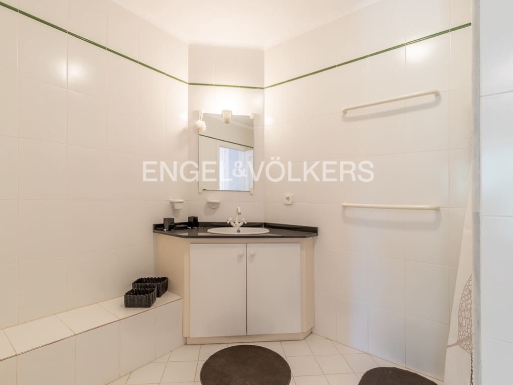 5 soverom Villa til salgs i Moraira med svømmebasseng garasje - € 3 550 000 (Ref: 9838466)