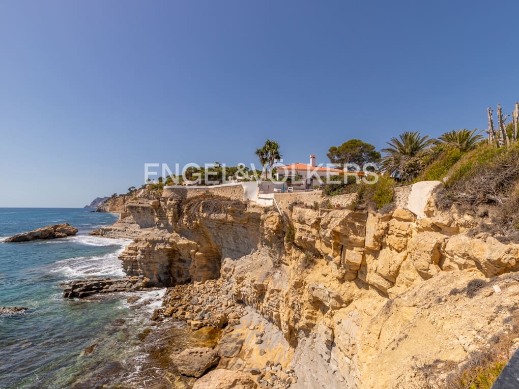 5 soverom Villa til salgs i Moraira med svømmebasseng garasje - € 3 550 000 (Ref: 9838466)
