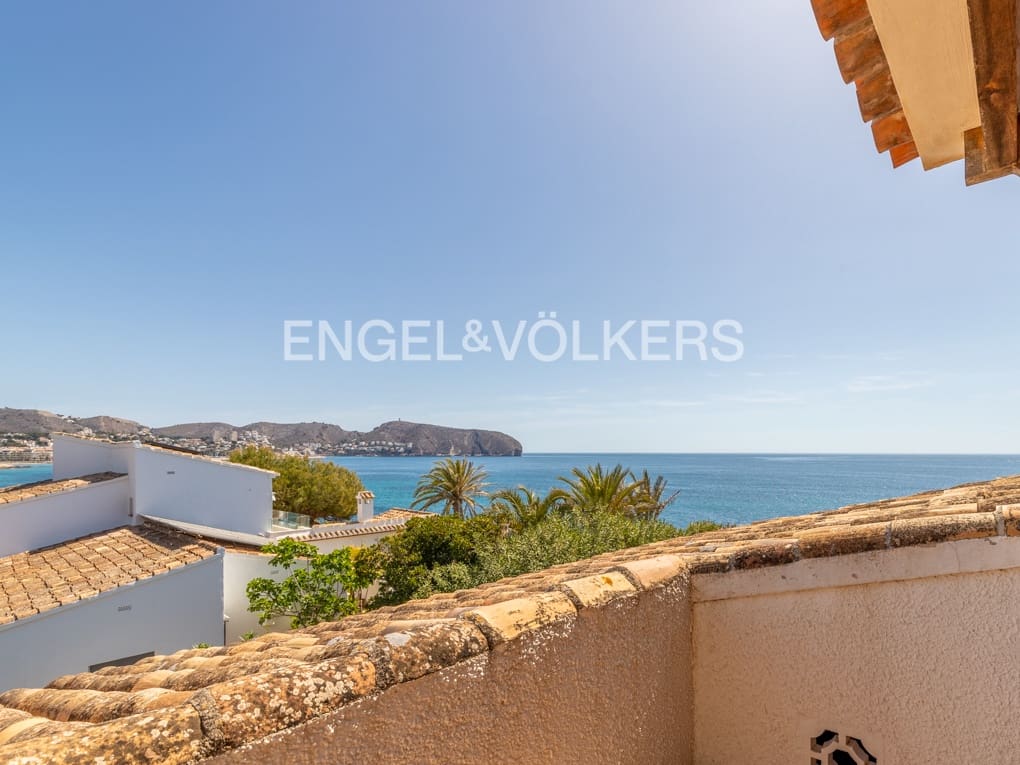 5 soverom Villa til salgs i Moraira med svømmebasseng garasje - € 3 550 000 (Ref: 9838466)