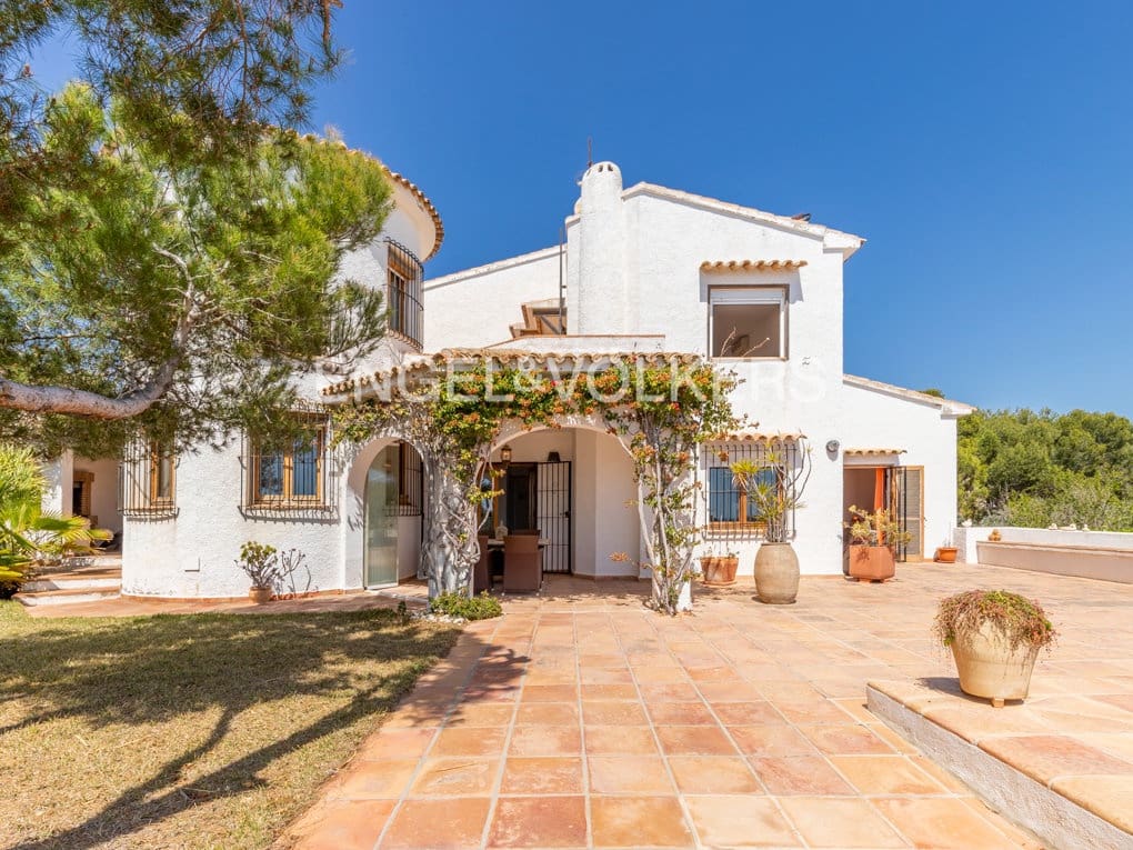 5 slaapkamer Villa te koop in Moraira met zwembad garage - € 3.550.000 (Ref: 9838466)