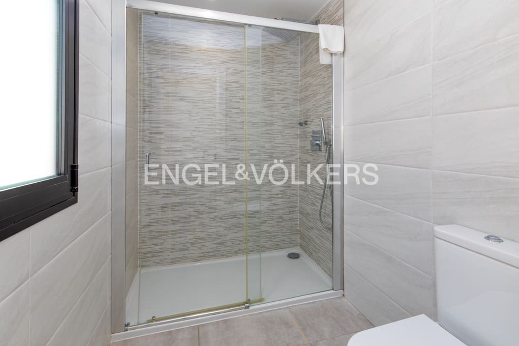 4 bedroom Villa for sale in Moraira with pool garage - € 1,750,000 (Ref: 9848182)