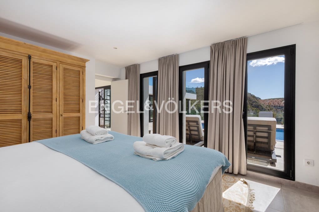 4 Zimmer Villa zu verkaufen in Moraira mit Pool Garage - 1.750.000 € (Ref: 9848182)