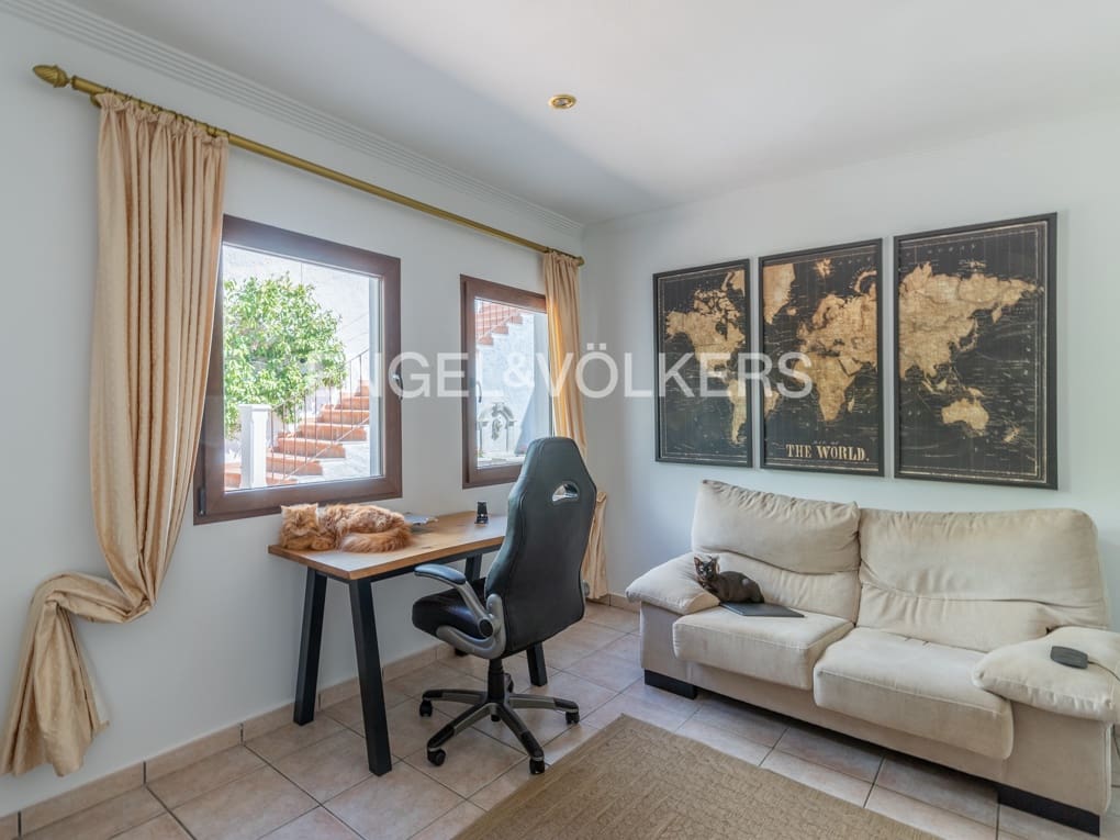 5 Zimmer Villa zu verkaufen in Altea mit Pool Garage - 1.900.000 € (Ref: 9850544)