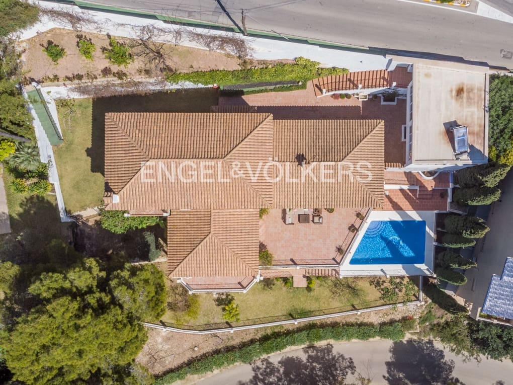 5 Zimmer Villa zu verkaufen in Altea mit Pool Garage - 1.900.000 € (Ref: 9850544)