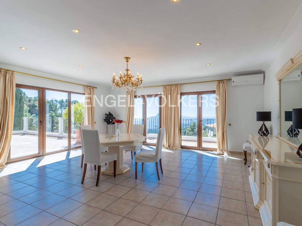5 chambre Villa/Maison à vendre à Altea avec piscine garage - 1 650 000 € (Ref: 9850544)
