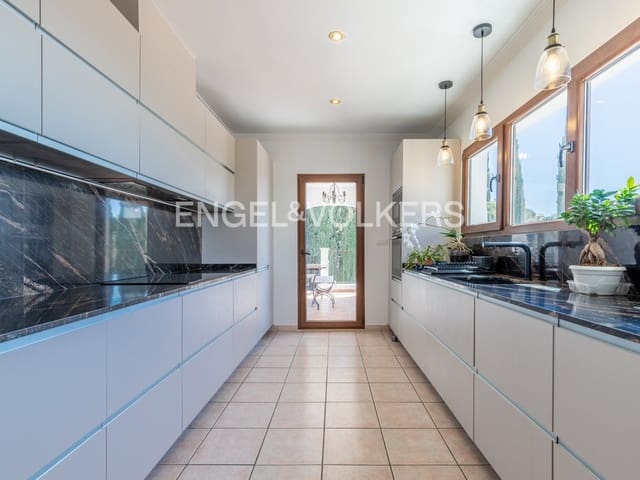 Chalet de 5 habitaciones en Altea en venta con piscina garaje - 1.650.000 € (Ref: 9850544)