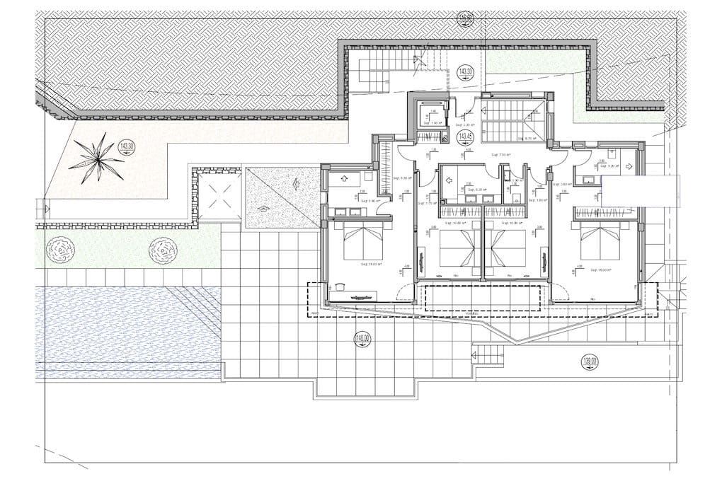 4 bedroom Villa for sale in Benissa with pool garage - € 2,450,000 (Ref: 9858828)