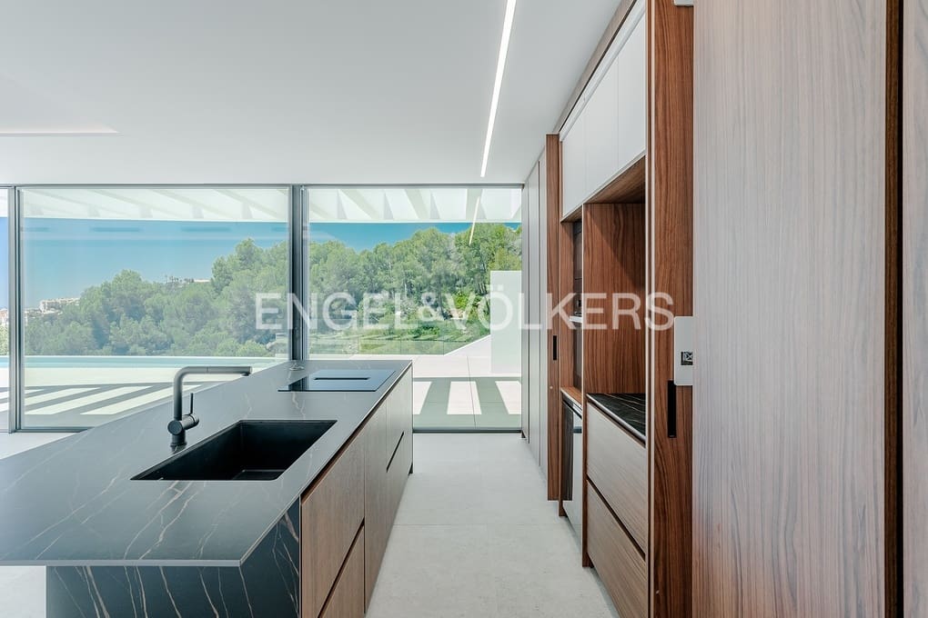 4 sypialnia Willa na sprzedaż w Altea z basenem garażem - 2 500 000 € (Ref: 9872464)