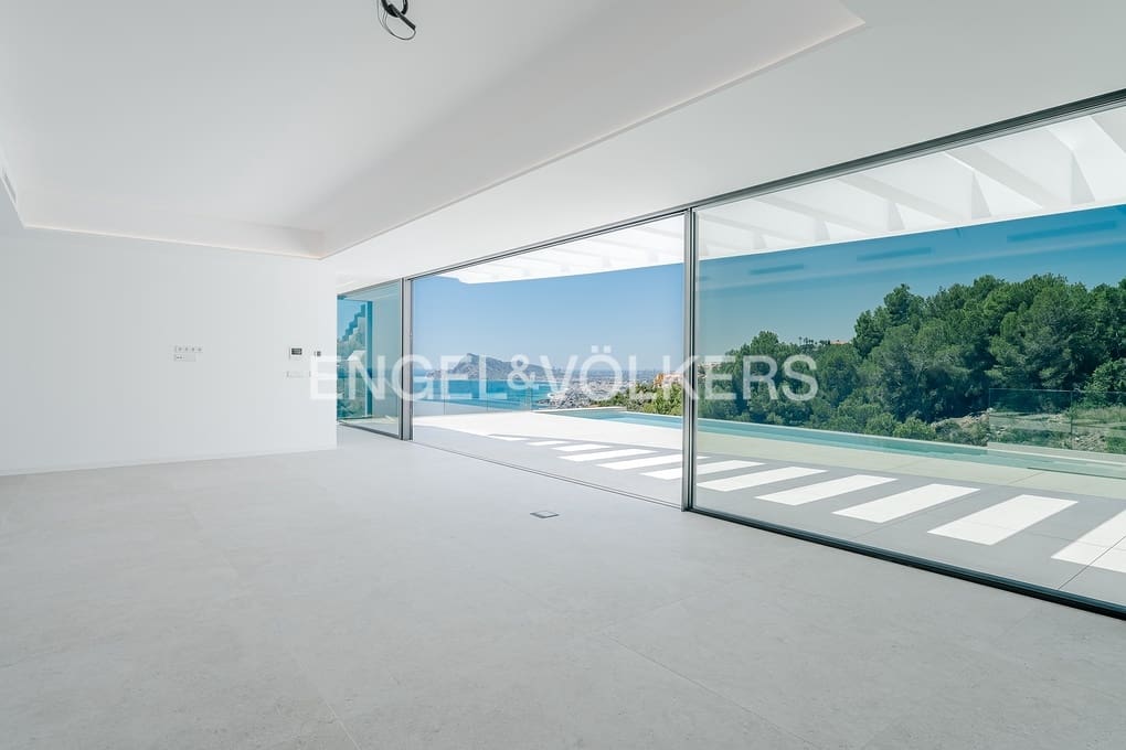 4 sypialnia Willa na sprzedaż w Altea z basenem garażem - 2 500 000 € (Ref: 9872464)