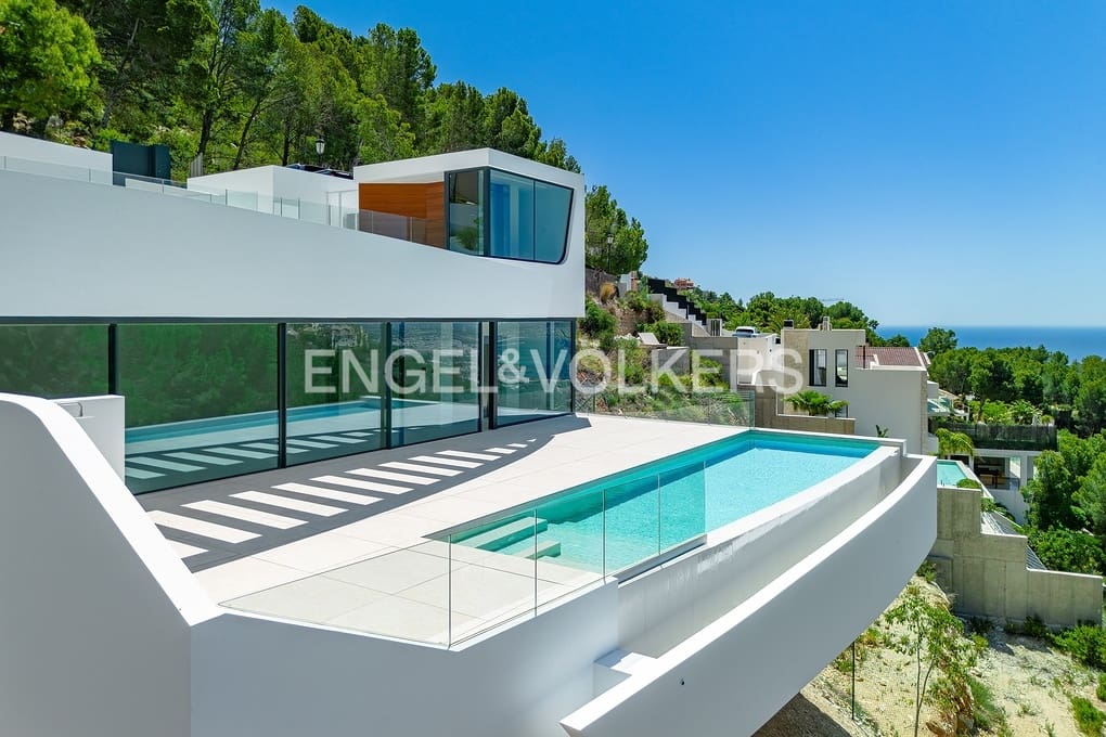 4 sypialnia Willa na sprzedaż w Altea z basenem garażem - 2 500 000 € (Ref: 9872464)