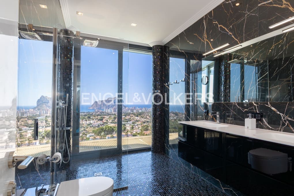 4 camera da letto Villa in vendita in Calpe / Calp con piscina garage - 3.995.000 € (Rif: 9874311)