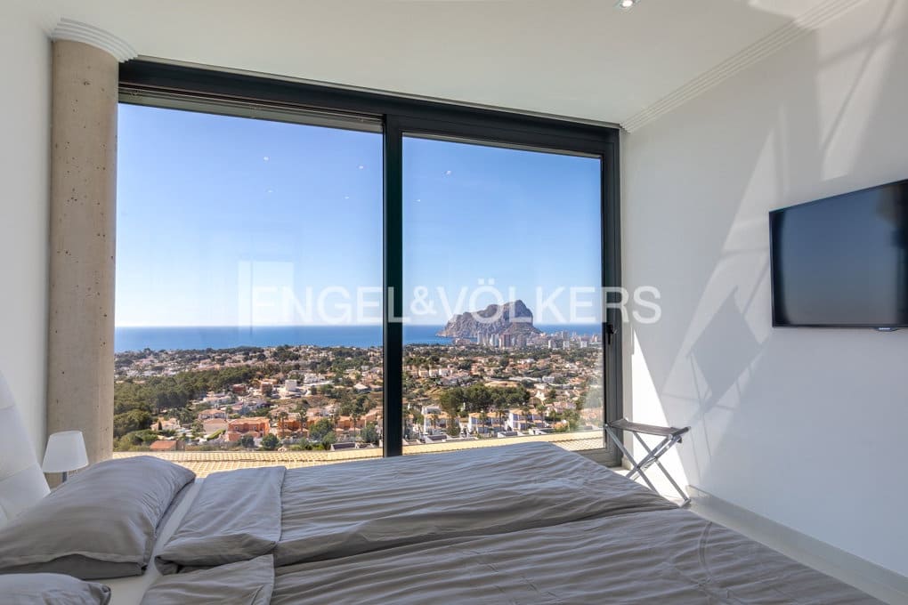 4 sypialnia Willa na sprzedaż w Calpe / Calp z basenem garażem - 3 995 000 € (Ref: 9874311)