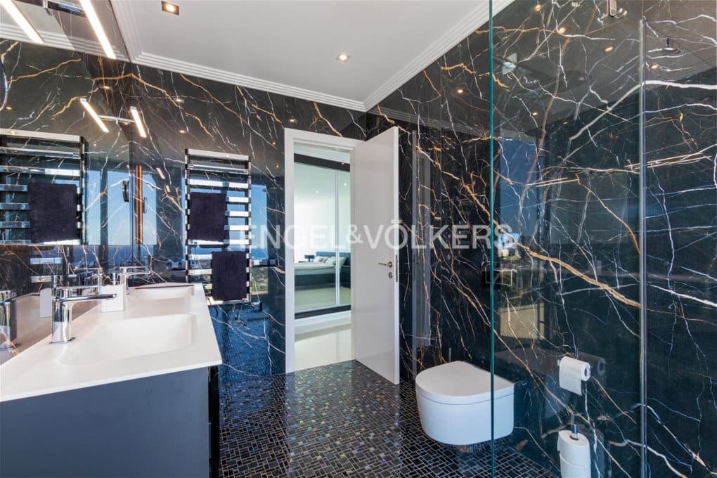 4 sypialnia Willa na sprzedaż w Calpe / Calp z basenem garażem - 3 995 000 € (Ref: 9874311)
