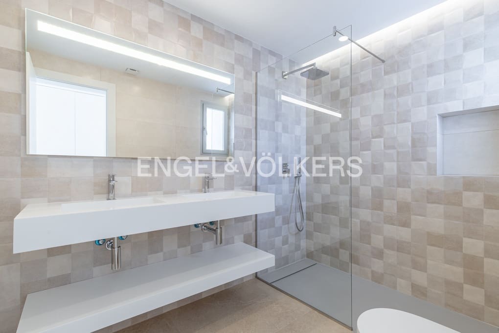 4 soveværelse Villa til salg i Cumbre del Sol med swimmingpool garage - € 1.499.000 (Ref: 9914888)