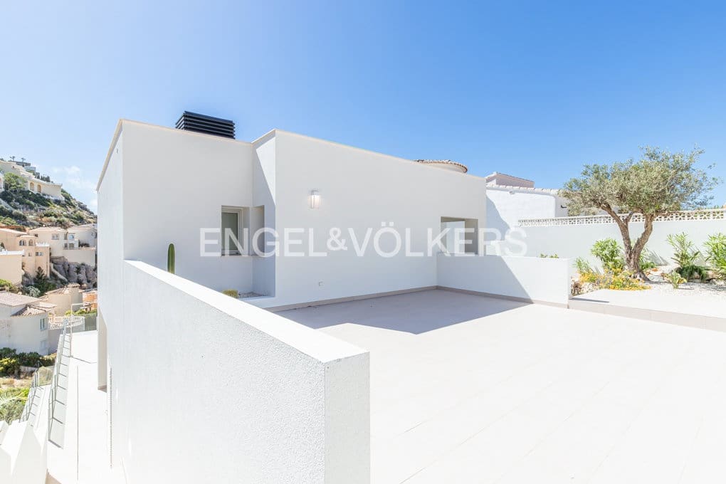 4 Zimmer Villa zu verkaufen in Benitachell / Benitatxell mit Pool Garage - 1.499.000 € (Ref: 9914888)