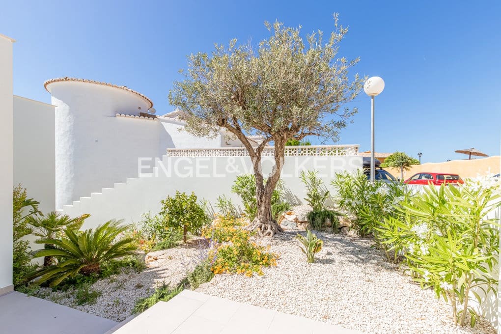 4 Zimmer Villa zu verkaufen in Benitachell / Benitatxell mit Pool Garage - 1.499.000 € (Ref: 9914888)