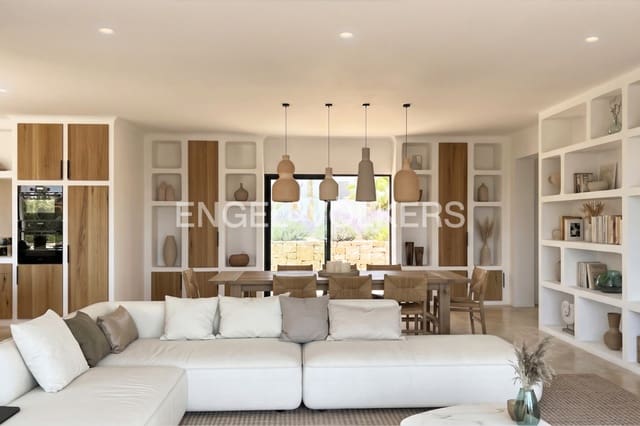 4 soverom Villa til salgs i Moraira, Teulada-Moraira med svømmebasseng garasje - € 2 790 000 (Ref: 9926334)