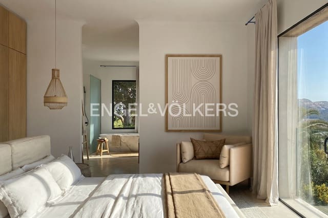 4 soverom Villa til salgs i Moraira, Teulada-Moraira med svømmebasseng garasje - € 2 790 000 (Ref: 9926334)