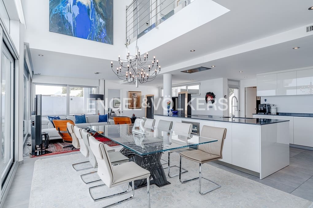 5 sypialnia Dom szeregowy na sprzedaż w Altea z basenem garażem - 1 400 000 € (Ref: 9926499)