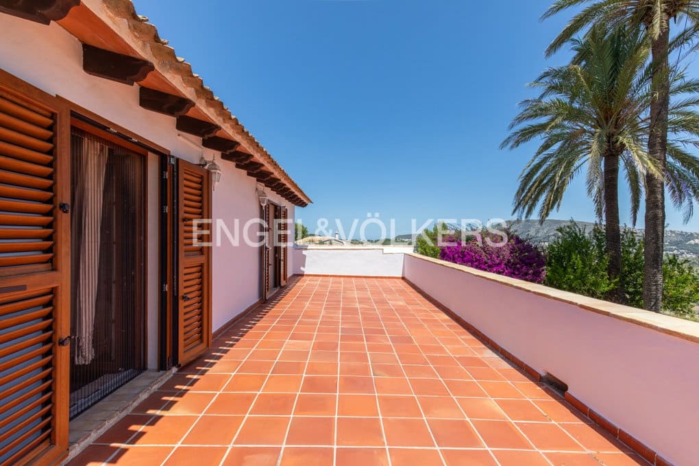 8 bedroom Finca/Country House for sale in Teulada with pool garage - € 1,600,000 (Ref: 9928253)