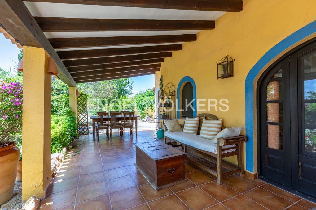 8 bedroom Finca/Country House for sale in Teulada with pool garage - € 1,600,000 (Ref: 9928253)