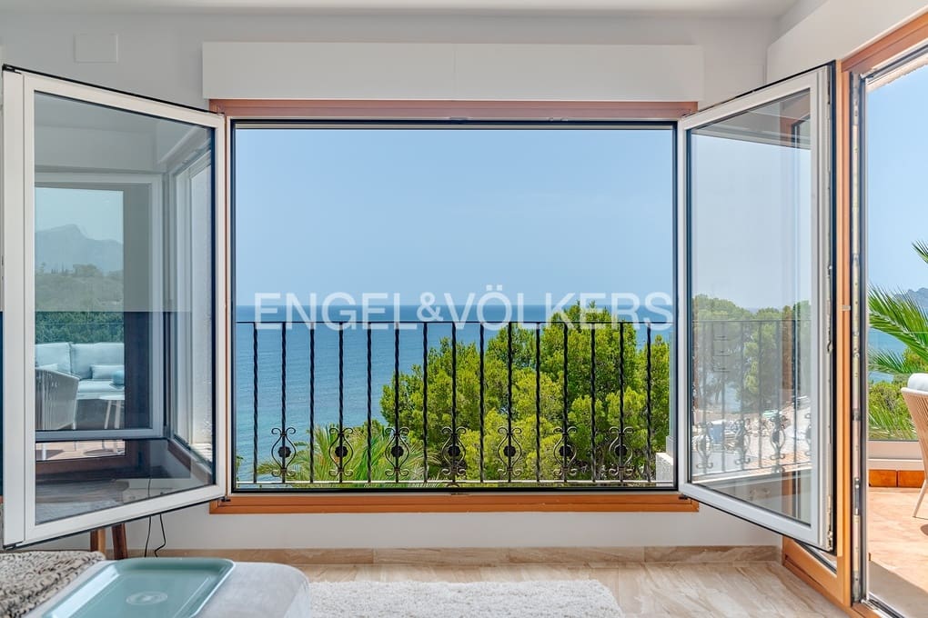 6 Zimmer Villa zu verkaufen in Altea mit Pool Garage - 1.790.000 € (Ref: 9932220)