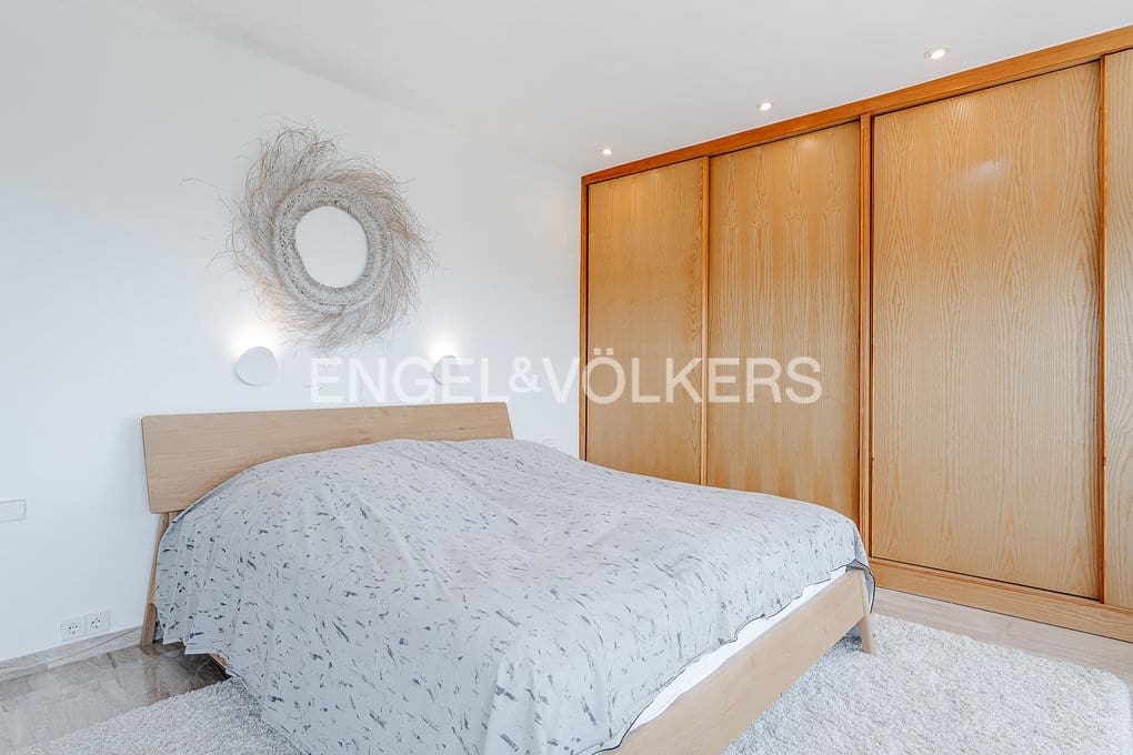 6 bedroom Villa for sale in Altea with pool garage - € 1,790,000 (Ref: 9932220)