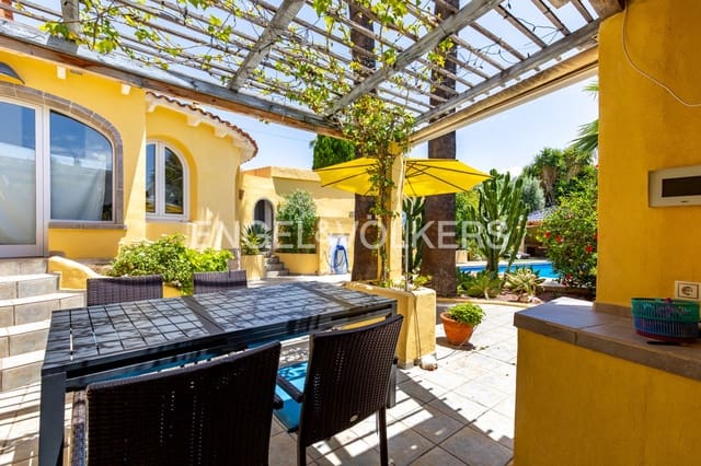 4 Zimmer Villa zu verkaufen in Benissa mit Pool Garage - 625.000 € (Ref: 9935080)