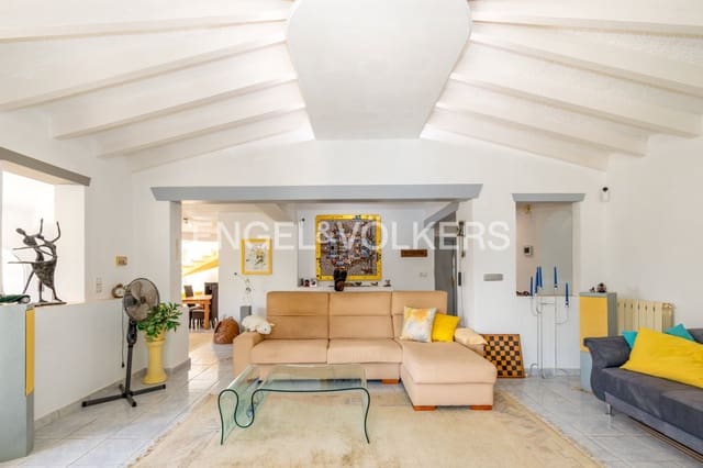 4 Zimmer Villa zu verkaufen in Benissa mit Pool Garage - 625.000 € (Ref: 9935080)